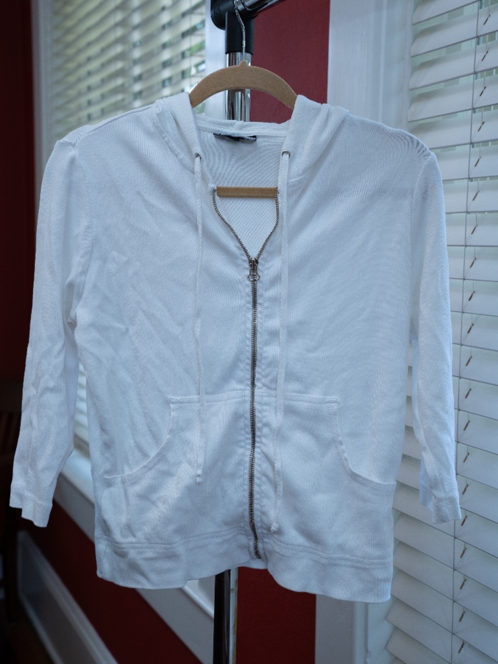 Vintage Y2K Fibers by Barbara Lesser White Zip Hooded Jacket